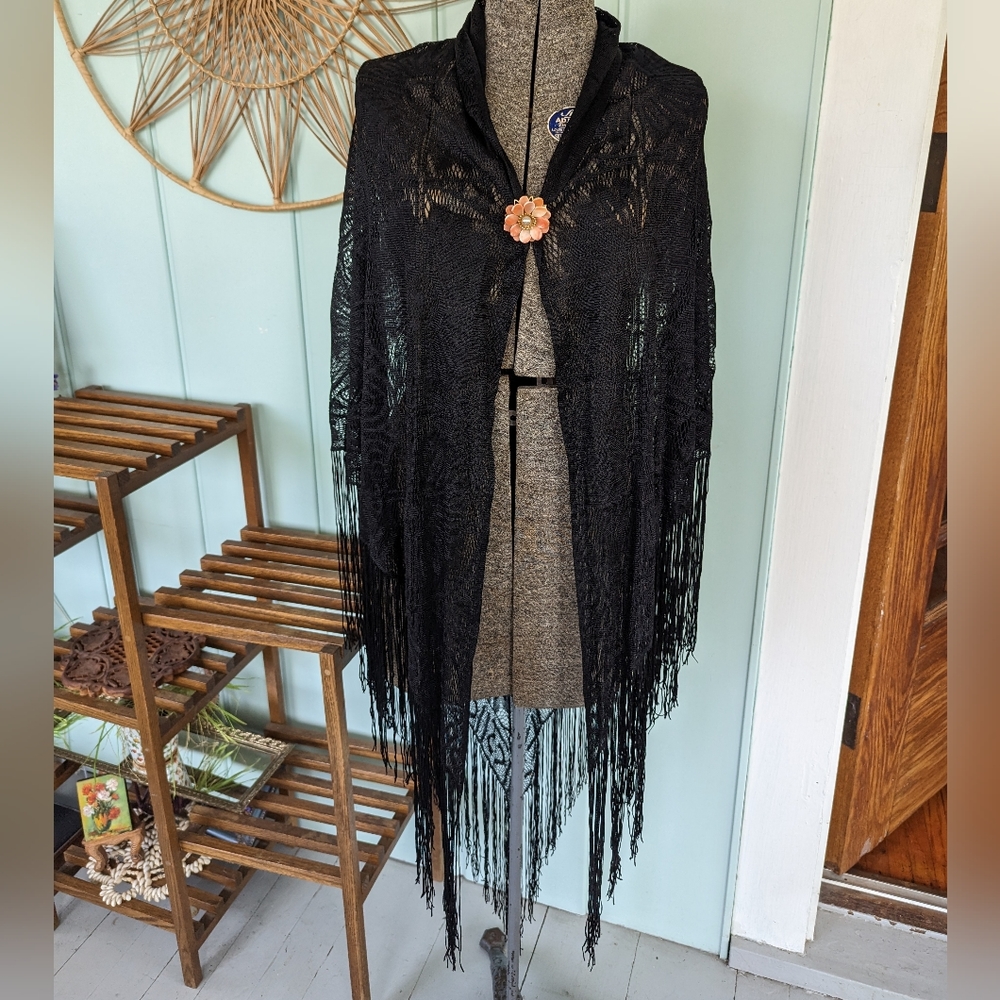 Vintage Black Floral Shawl